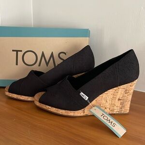 Toms Wedge Sandals Peep Toe Cork Heel Black Women’s Shoes Size 9